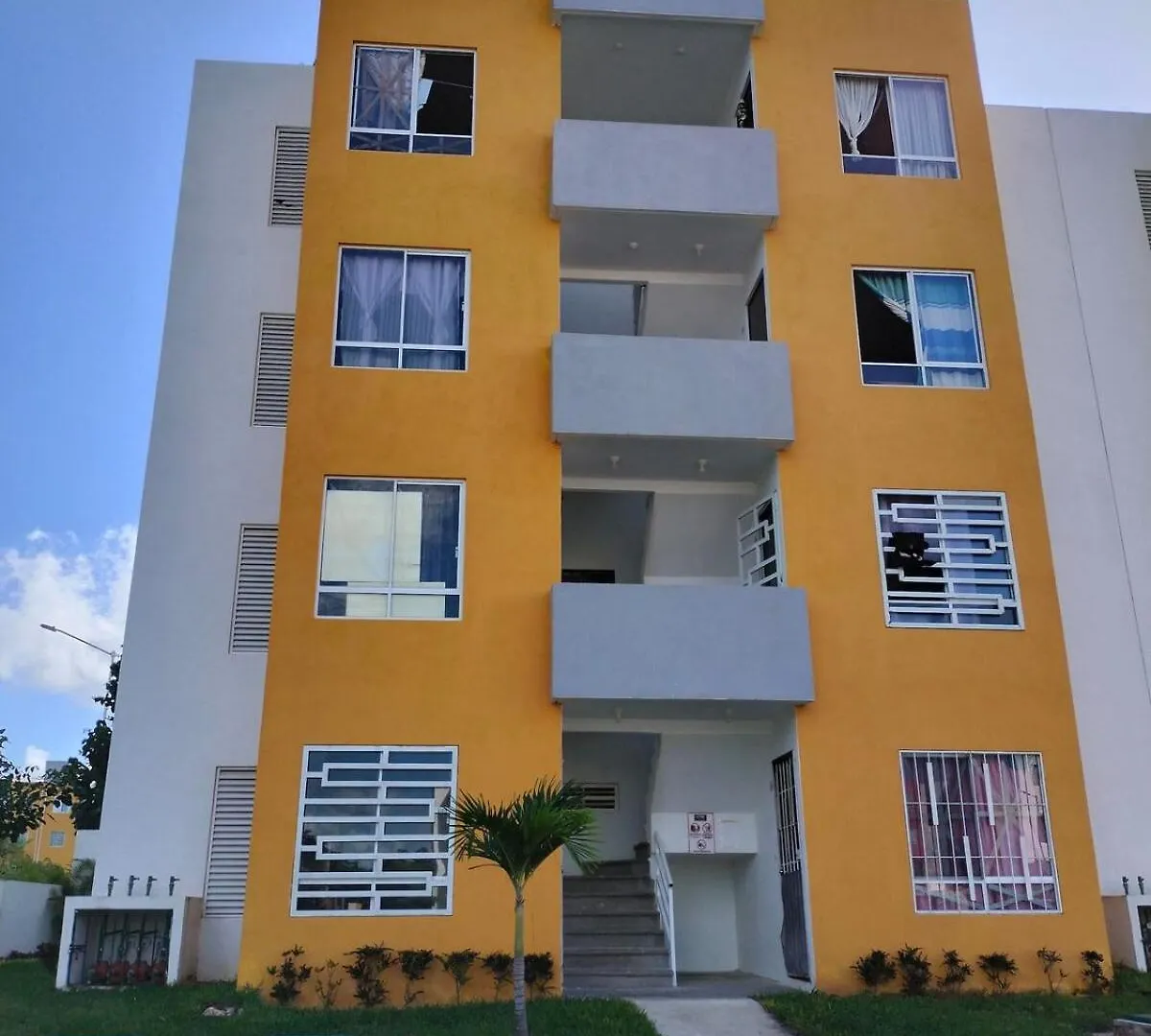 Holiday home Apartment With A Shared Pool In A Condominium Playa del Carmen Mexico